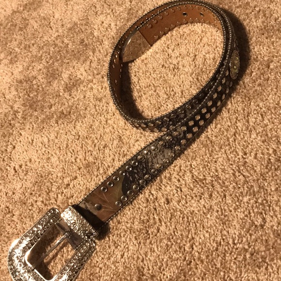 Belt - Picture 2 of 5